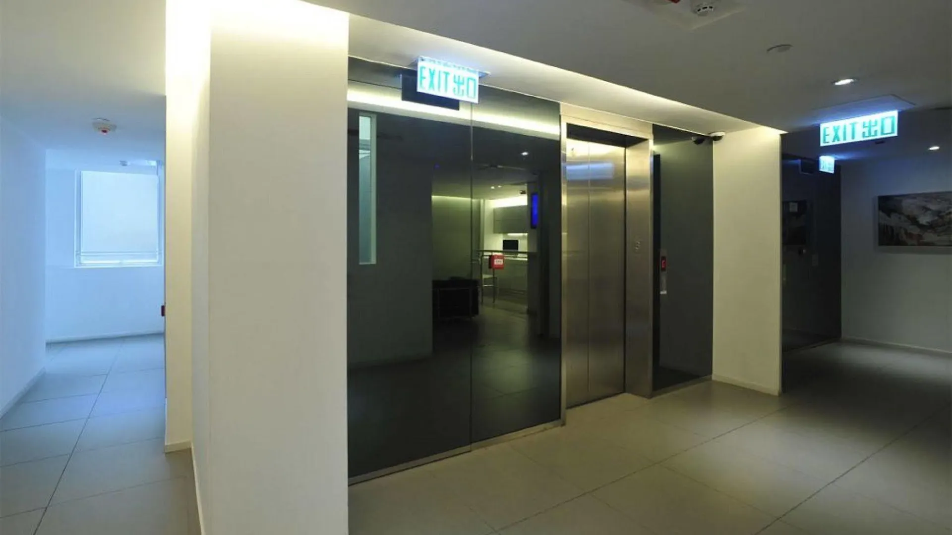 ****  60 West Hotel Hong Kong China